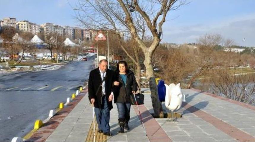 G&ouml;rme Engelli &Ccedil;iftin Mutluluğu