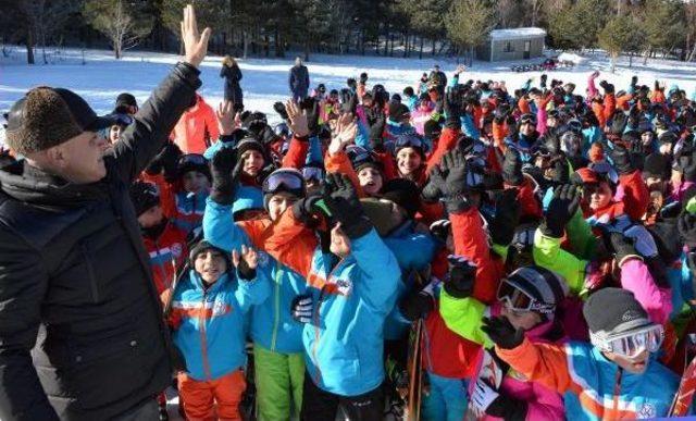 Erzurum’A ‘Kayakçı Ordusu’ Kurdu