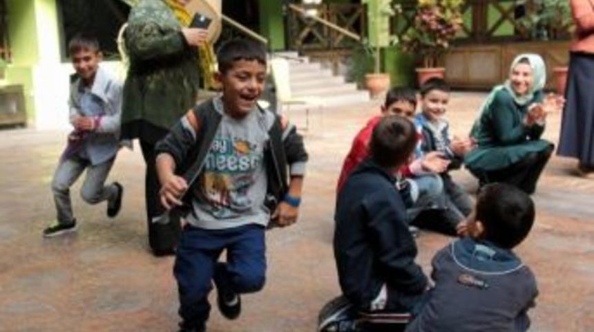 Devlet Aydın&rsquo;da 82 &Ccedil;ocuğa Sahip &Ccedil;ıktı