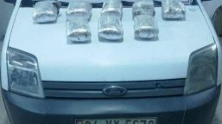 Erciş&rsquo;te 10 Kilogram Toz Esrar Ele Ge&ccedil;irildi