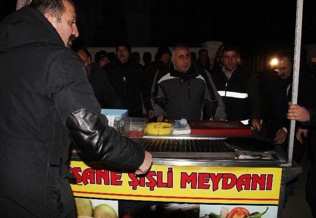 Zabıtadan Gece Operasyonu