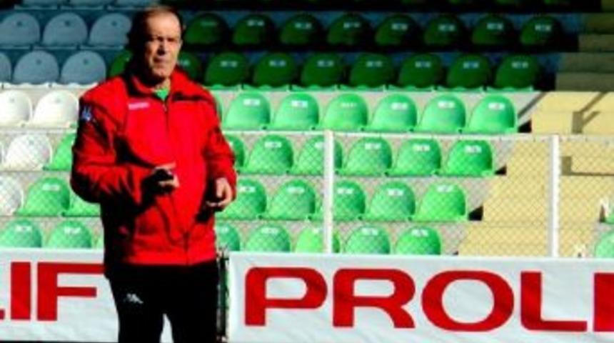 Giresunspor Y&uuml;cel İldiz İle &Ccedil;ıkışa Ge&ccedil;ti