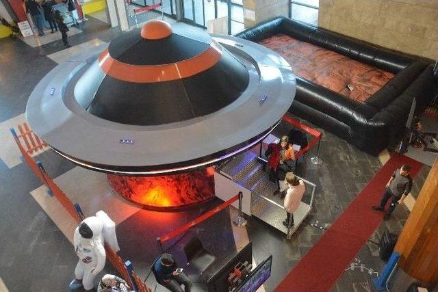 Ufozaytürk Uzay Macerası Etkinliği Çocukların Büyük İlgisini Çekiyor