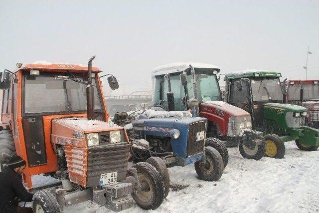 Sibirya Soğukları Doğu Anadolu’yu Dondurdu