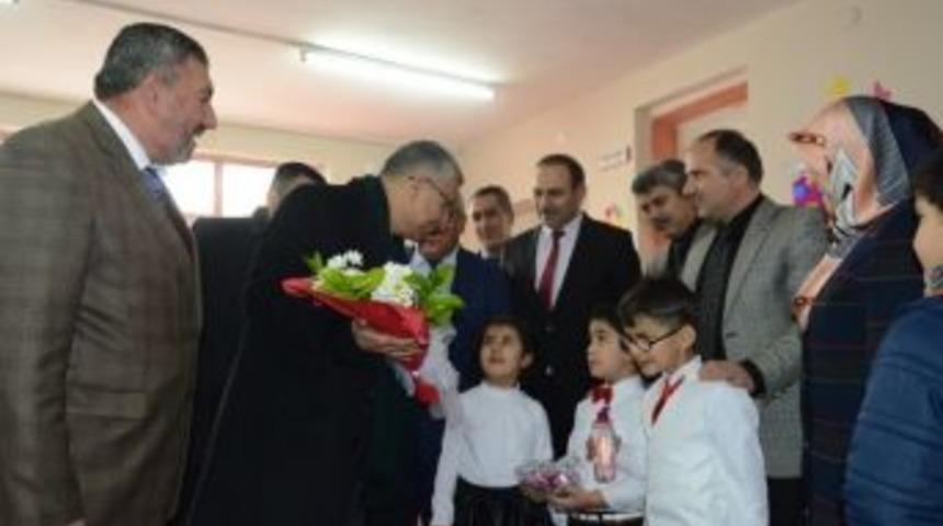 Vali Alpman&rsquo;dan Kur&rsquo;an Kursuna Ziyaret