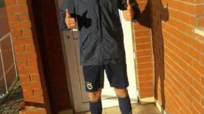 Amat&ouml;r Kul&uuml;pten Fenerbah&ccedil;e&rsquo;ye