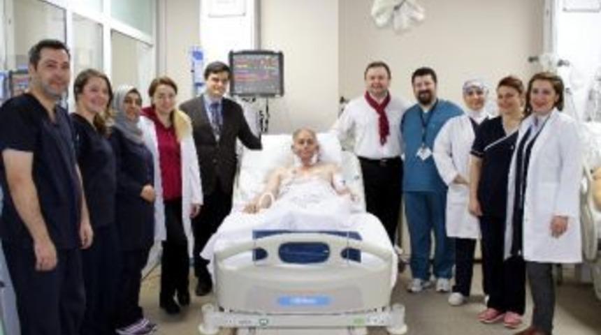 K&uuml;tahya&rsquo;da &rsquo;minimal Kesiyle&rsquo; Kalp Ameliyatı