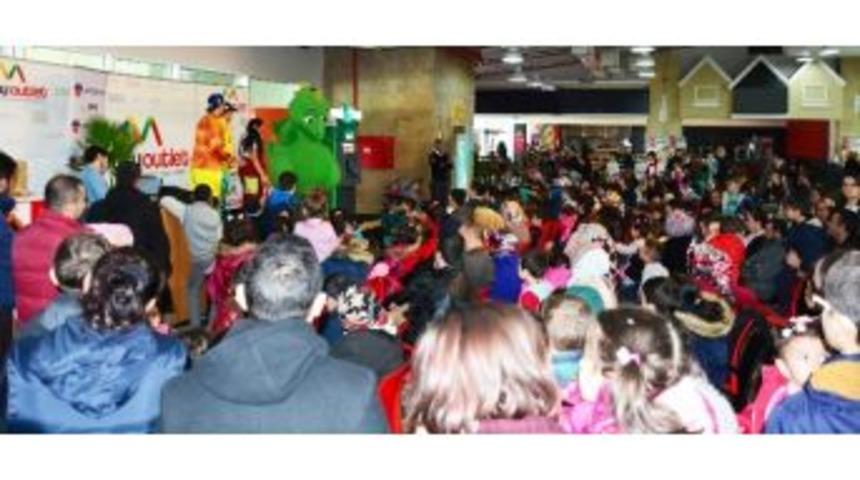 Dolgi, S&ouml;mestr Tatilinde &Ccedil;ocuklarla Buluştu