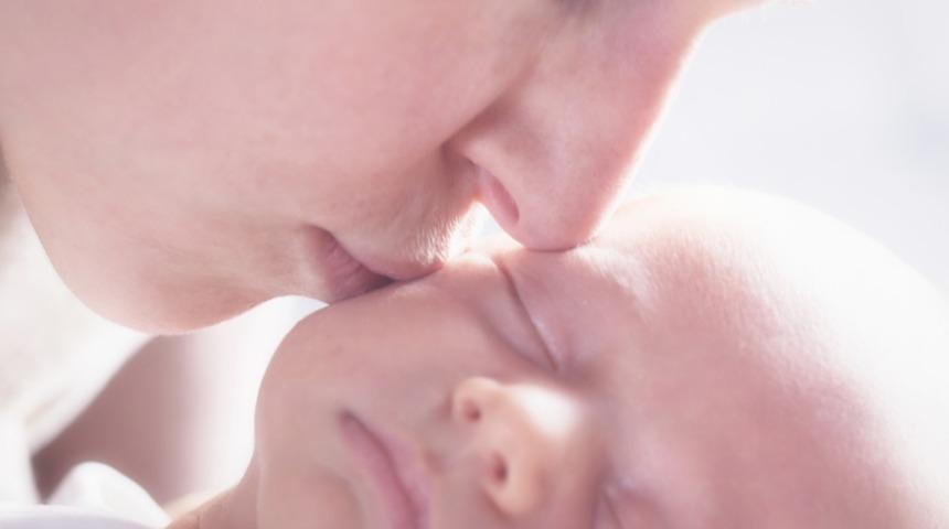 Normal Emzirme Usul&uuml; Nedir?