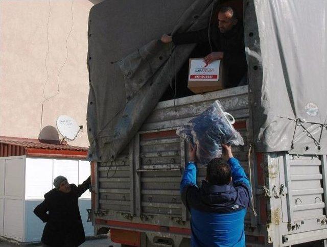 Tuşba Belediyesinden Halep’e Bir Tır Yardım