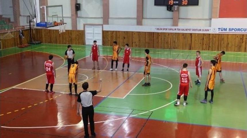U16 Erkekler Basketbol Kul&uuml;p Ma&ccedil;ları Devam Ediyor