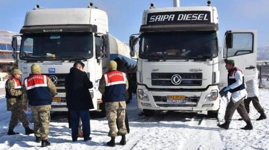 2 İranlı, Tır Kabininde Karbonmonoksitten Zehirlenip &Ouml;ld&uuml;