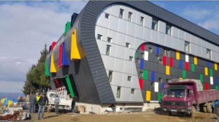 Karam&uuml;rsel İhl&rsquo;nin Spor Salonunda Sona Yaklaşılıyor