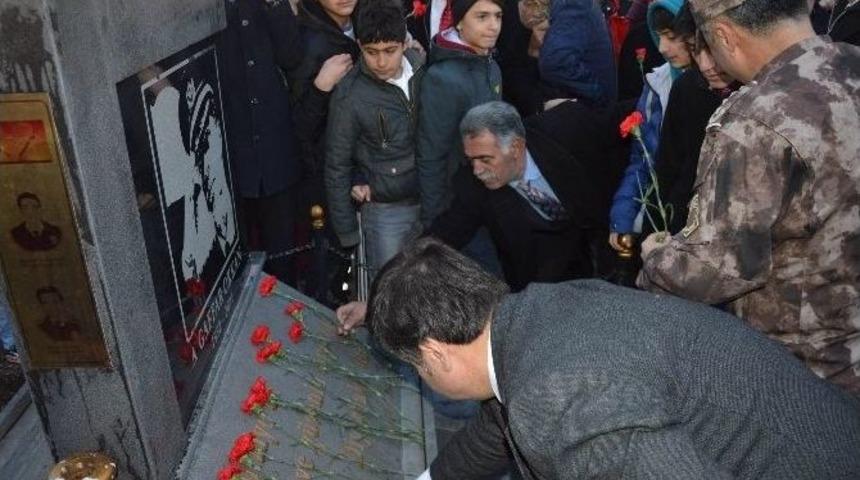 Şehit Emniyet M&uuml;d&uuml;r&uuml; Okkan Ve Arkadaşları Anıldı