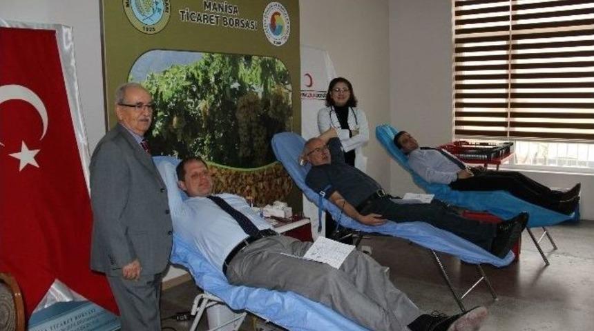 Kızılay&rsquo;ın Kan Bağışı &Ccedil;ağrısı Yerini Buldu