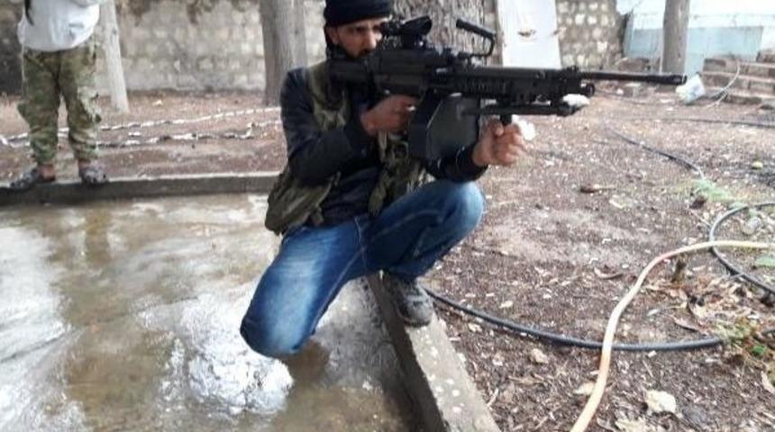 Kilis'te, Deaş'ın Keskin Nişancısı Yakalandı