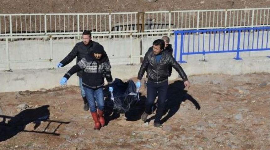 Siverek'te Sulama Kanalında Ceset Bulundu