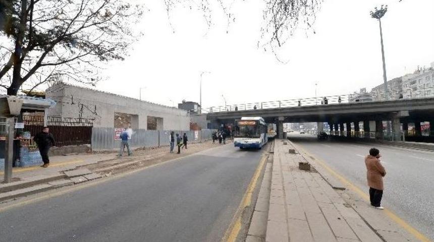 Tcdd&rsquo;nin Sıhhiye&rsquo;deki Başkentray &Ccedil;alışması