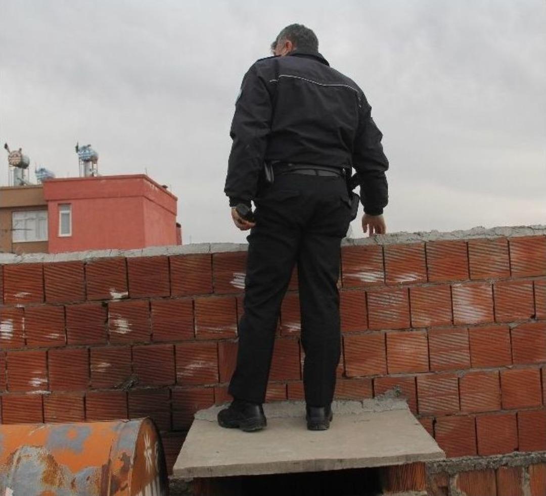 Polis Silahlı Saldırıyı &Ouml;nledi