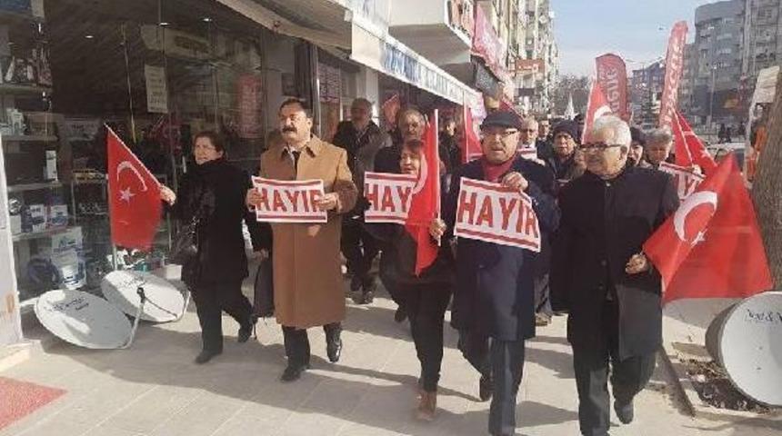 Uğur Mumcu, 24'&uuml;nc&uuml; &Ouml;l&uuml;m Yıld&ouml;n&uuml;m&uuml;nde Doğum Yeri Kırşehir&rsquo;De Anıldı