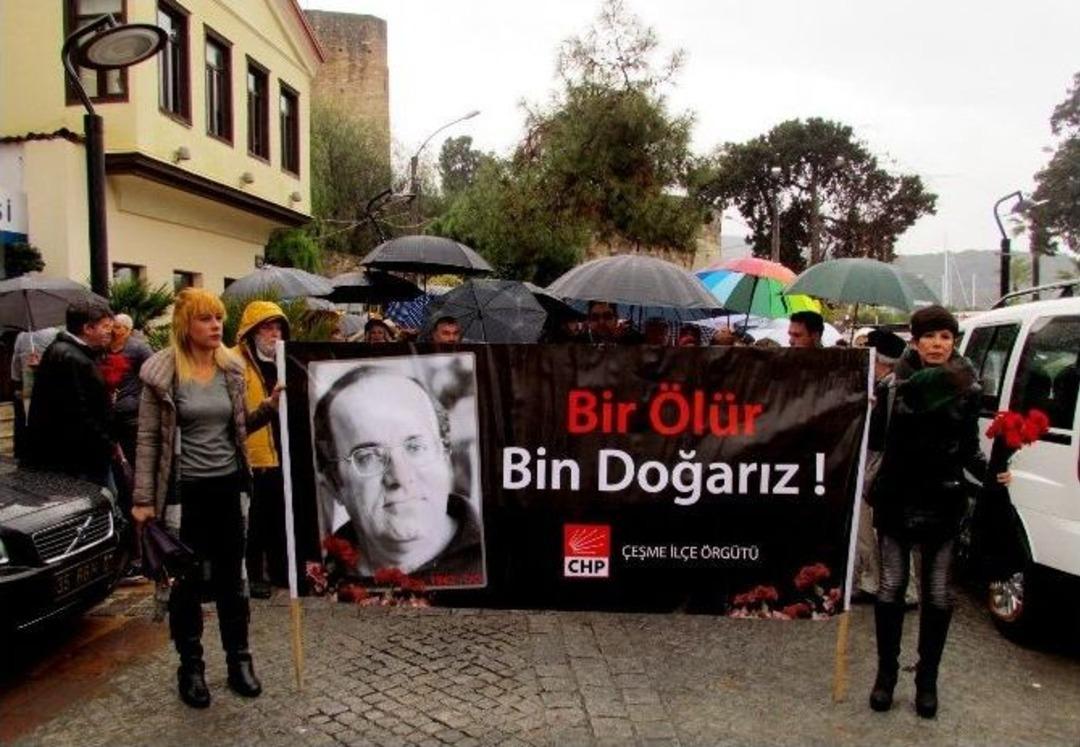 Uğur Mumcu &Ccedil;eşme&rsquo;de De Anıldı