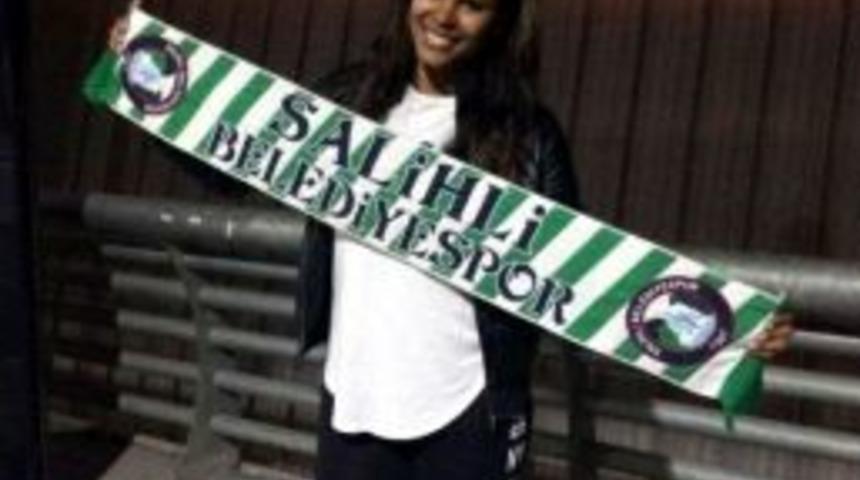 Salihli Belediyespor, K&uuml;balı Sma&ccedil;&ouml;r İle Yollarını Ayırdı