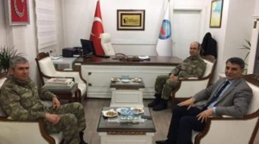 Kolordu Komutanı Uyar&rsquo;dan Kaymakam &Ouml;zkan&rsquo;a Ziyaret