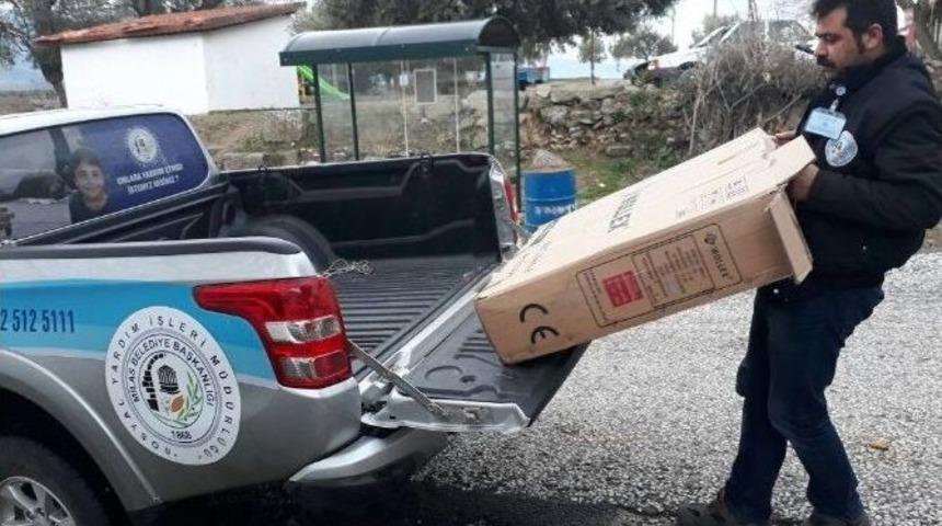 Milas Belediyesi&rsquo;nden İhtiya&ccedil; Sahiplerine Tekerlekli Sandalye Yardımı