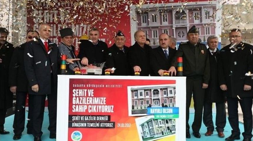 Şehit Ve Gaziler Derneği Hizmet Binasının Temeli Atıldı