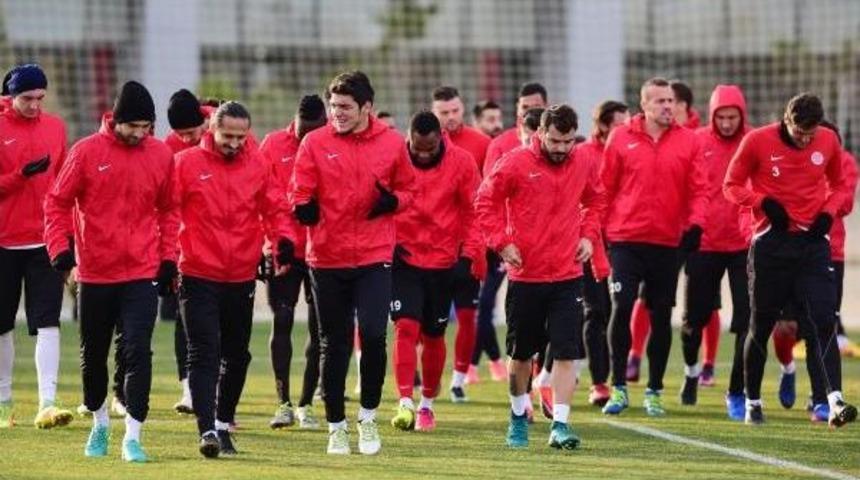 El Kabir'e, Fıskiye S&uuml;prizi