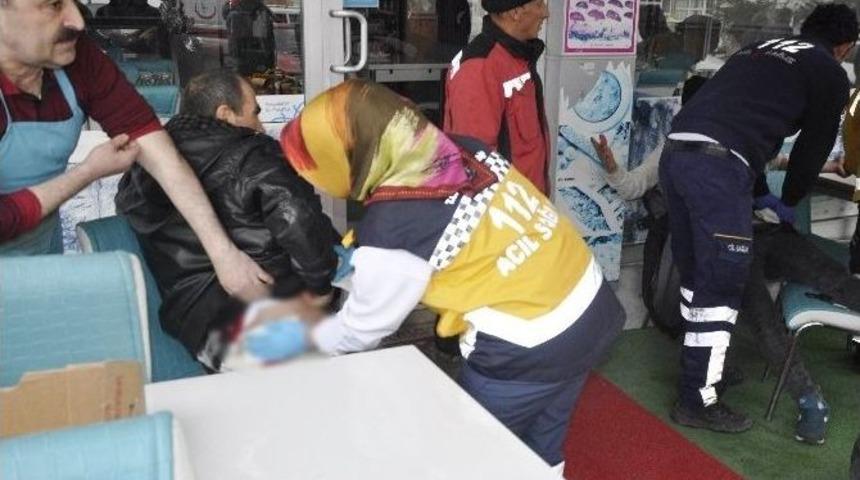 Konya&rsquo;da &lsquo;baca&rsquo; Kavgasında Baba Ve Oğlu Bı&ccedil;aklandı