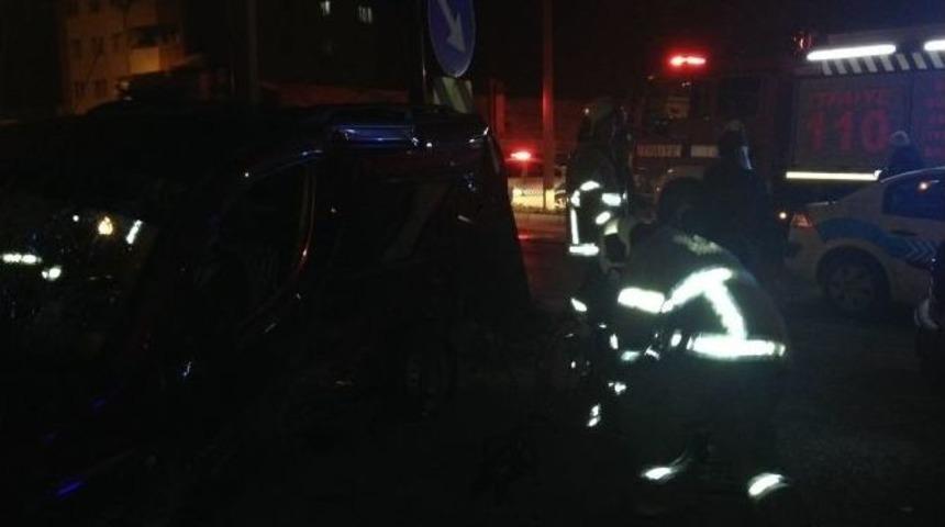 Bandırma’da Trafik Kazası : 3 Yaralı