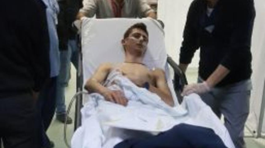 Bı&ccedil;aklı Saldırıda Ağır Yaralandı