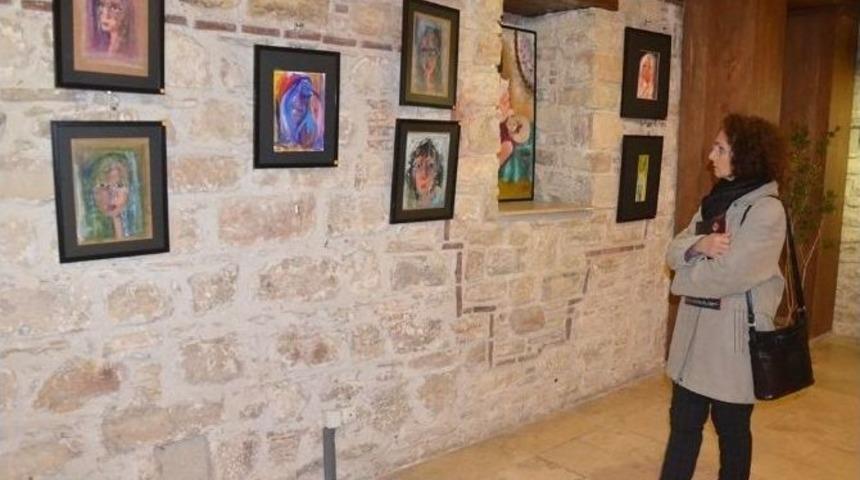 “hayaller Hayatlar“ Resim Sergisi Kuşadası’nda