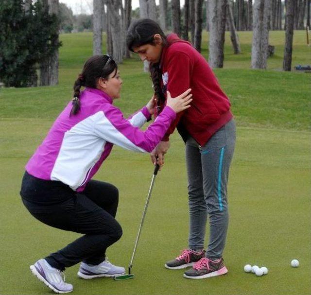 İşitme Engelliler Golf Milli Takımı Seçmeleri Antalya'da Başladı