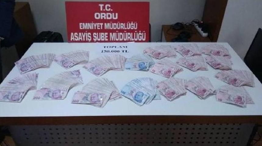Telefon Dolandırıcıları Fet&ouml; Ile Korkutup 150 Bin Tl&rsquo;Sini Aldı