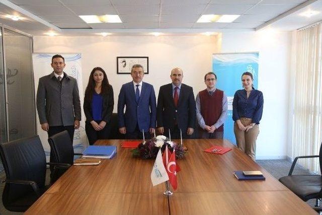 Ayvalık&rsquo;ta Gıda G&uuml;venle T&uuml;ketilecek 1