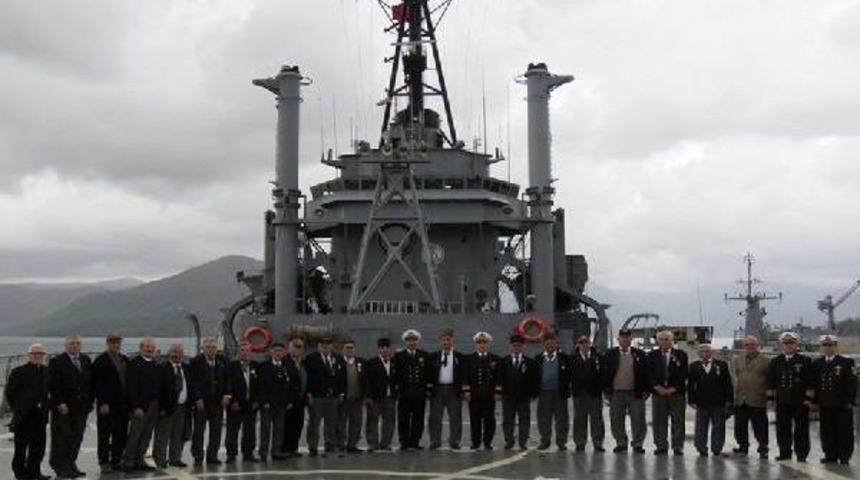 Kıbrıs Barış Harekatı'na Katılmak I&ccedil;in Bindikleri Tcg Ertuğrul &Ccedil;ıkarma Gemisini 43 Yıl Sonra Ziyaret Ettiler