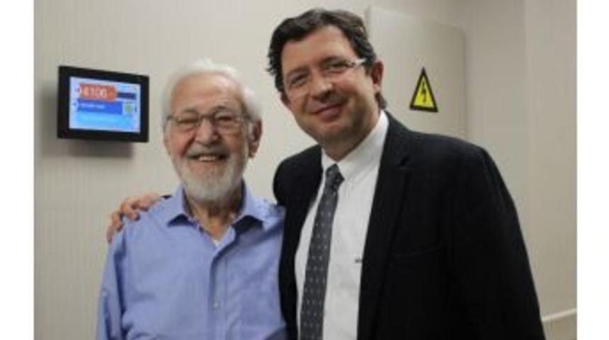 İran Eski Dışişleri Bakanı Ameliyat Oldu