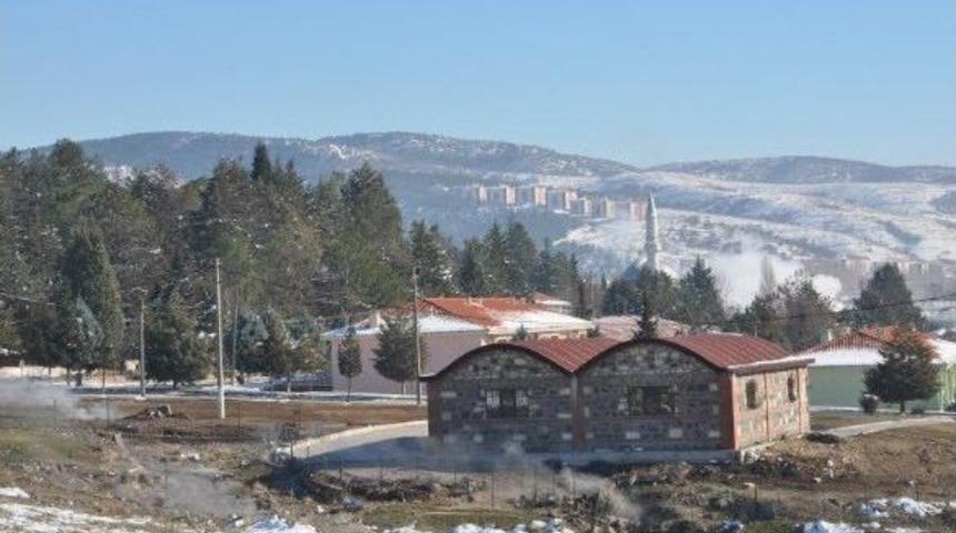 Eynal Kaplıcaları&rsquo;nda S&ouml;mestr Bereketi