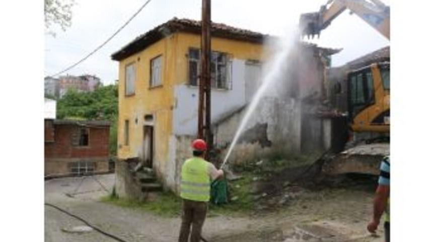 Ordu&rsquo;da 270 Bina Yıkıldı
