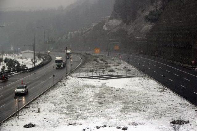 Bolu Dağı'nda Kar Yağışı