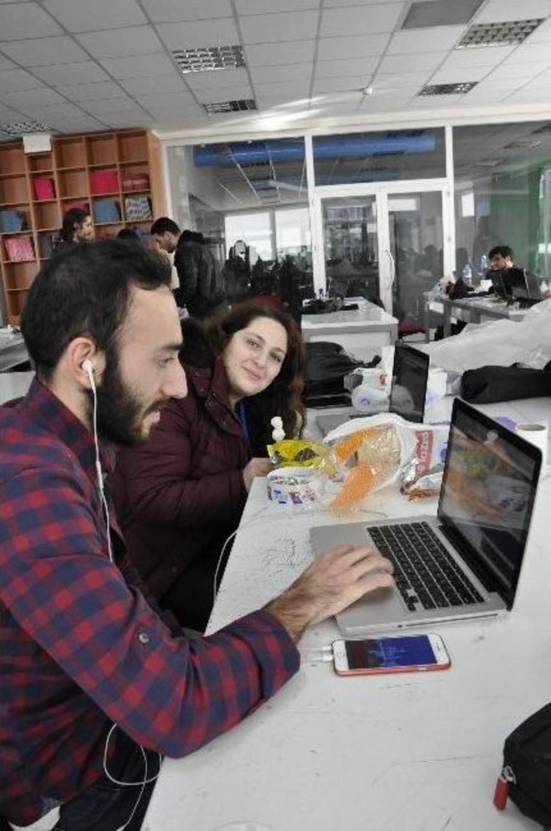 &lsquo;global Game Jam&rsquo; Maratonu İa&uuml;&rsquo;de Yapıldı