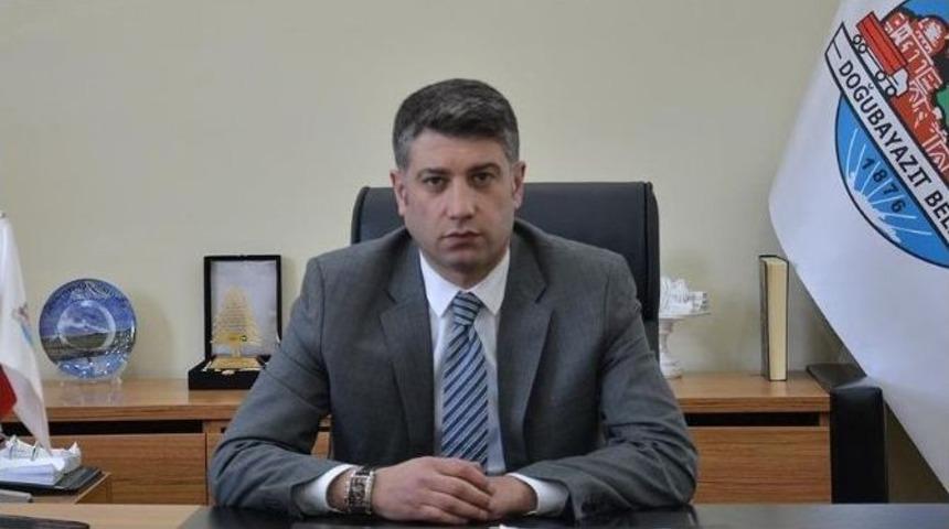 Başkan Vekili Akhan G&ouml;revine Başladı