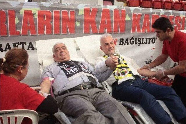 Taraftarlar ’kan Kardeş’ Oldu