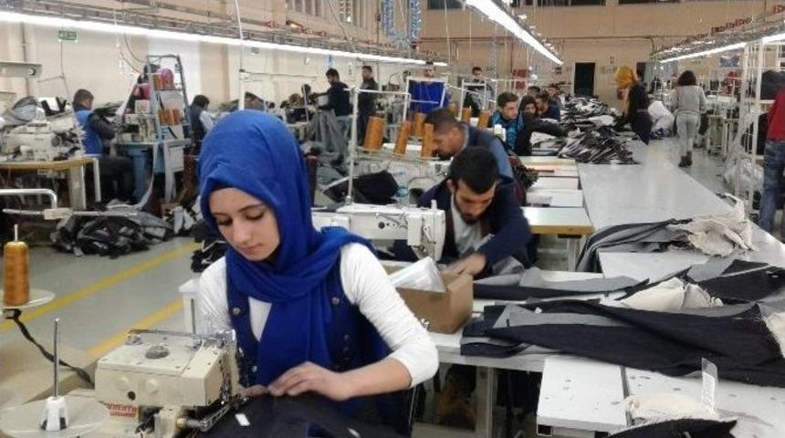 Batman&rsquo;da Tekstil Sekt&ouml;r&uuml; B&uuml;y&uuml;yor