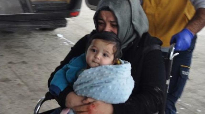 Otomobil Tarlaya U&ccedil;tu: 5 Yaralı