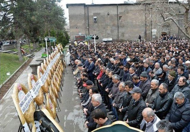 Kazada Hayatını Kaybeden Hakemin Ailesinden Araç Masrafı İstediler