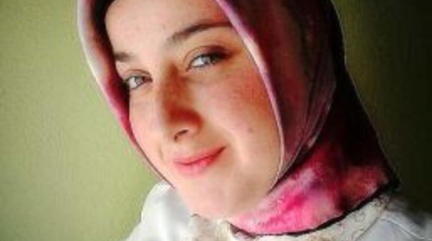 İntihara Kalkışan 18 Yaşındaki Kız Hastanede &Ouml;ld&uuml;