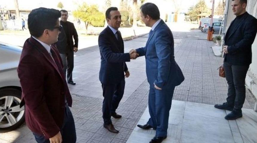 M&uuml;lki İdare Amirlerinden Birecik Kaymakamına Ziyaret